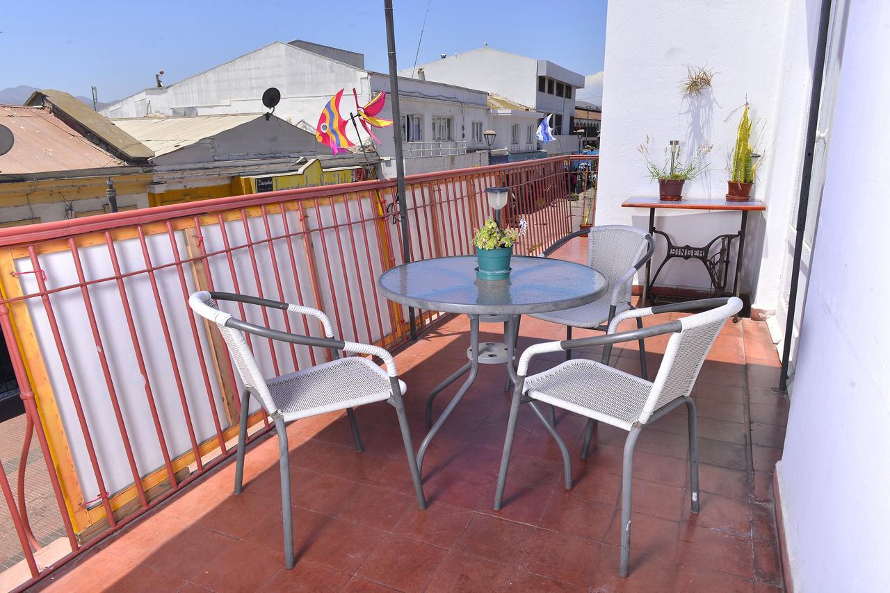 Hostal Ojo De Pez La Serena Exterior photo